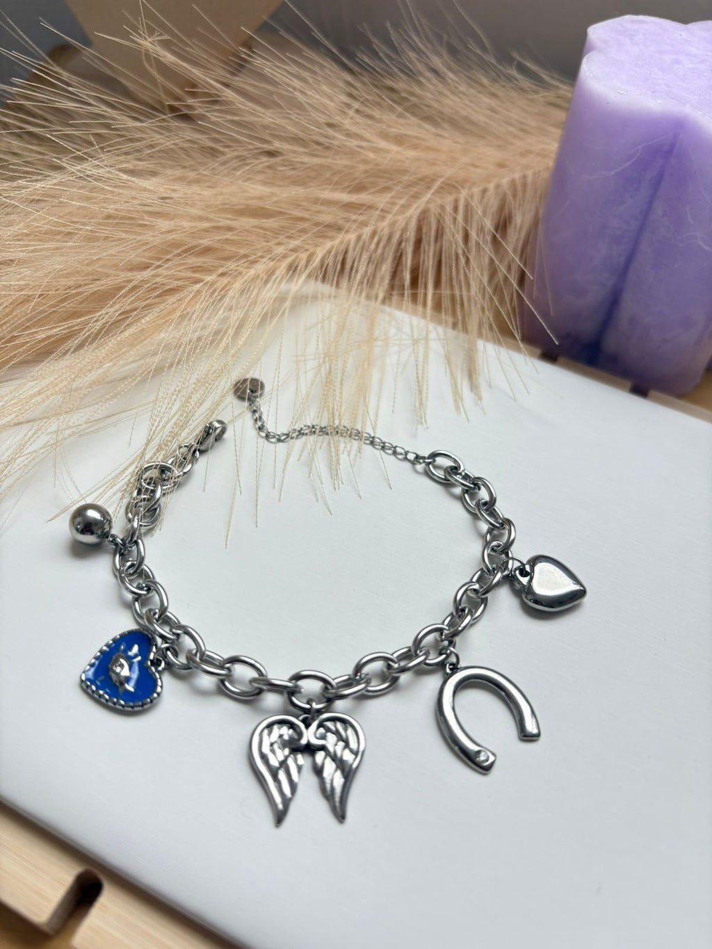 PULSERA AMULETO DE CORAZON